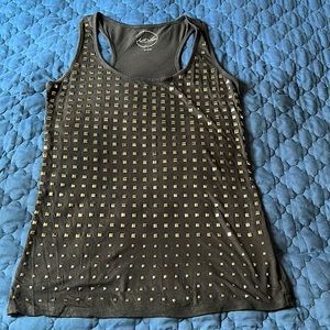 Black tank w/ hardware